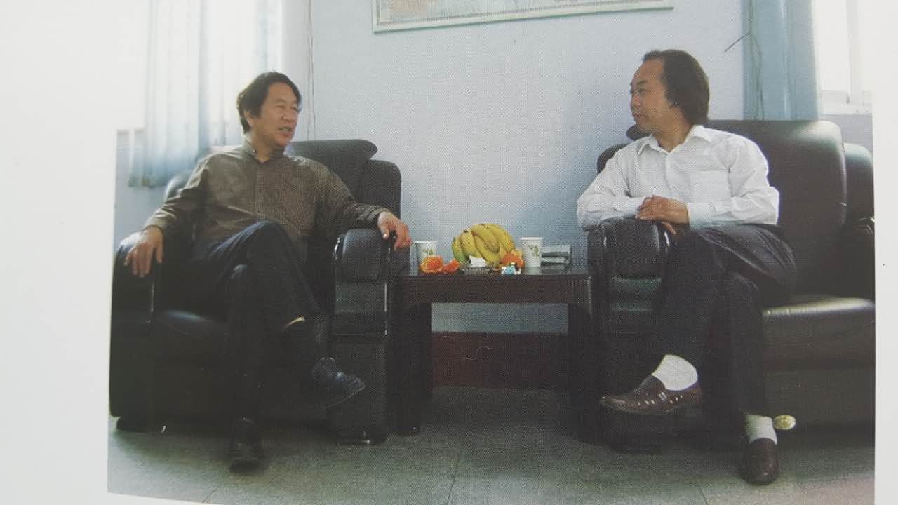 与中国书协 学术委员会 主任 周俊杰先生 交谈
